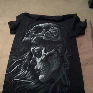 Men’s black t shirt with design